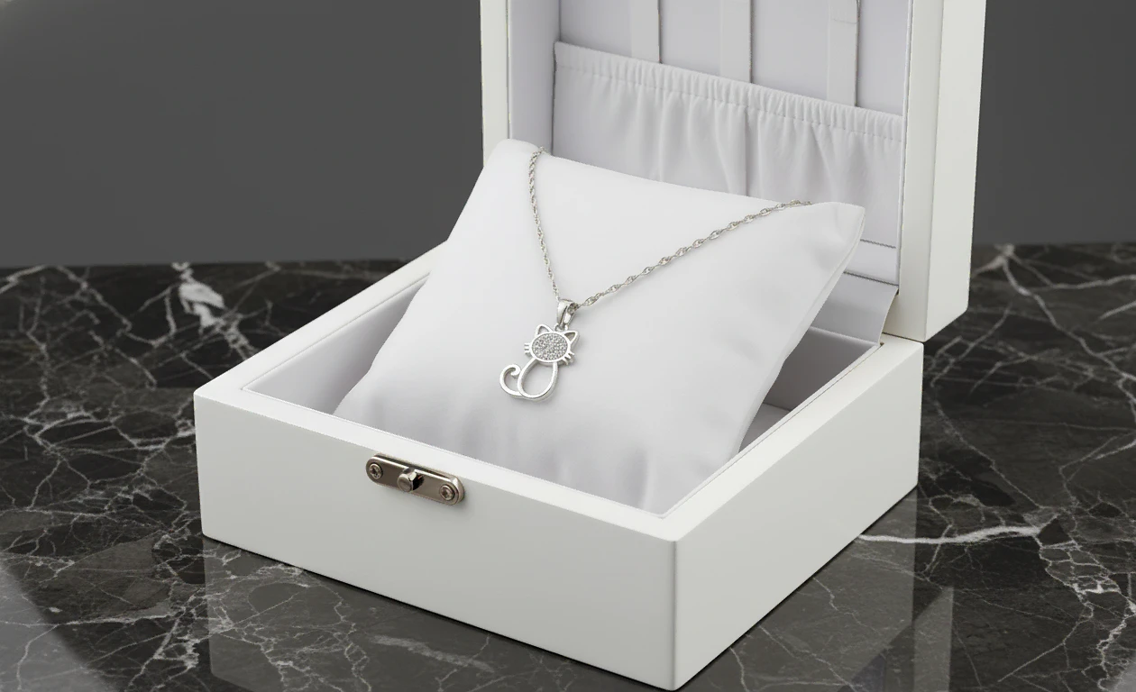 Cadena tipo cuerda con colgante gato