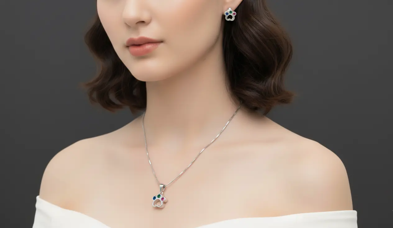 Vista de Set: Cadena y aretes huellas